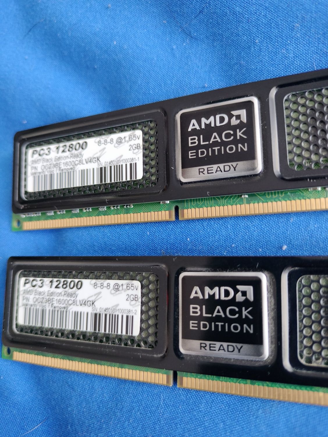 AMD Black Edition 4GB (2 x 2GB) DDR3 1600 MHz