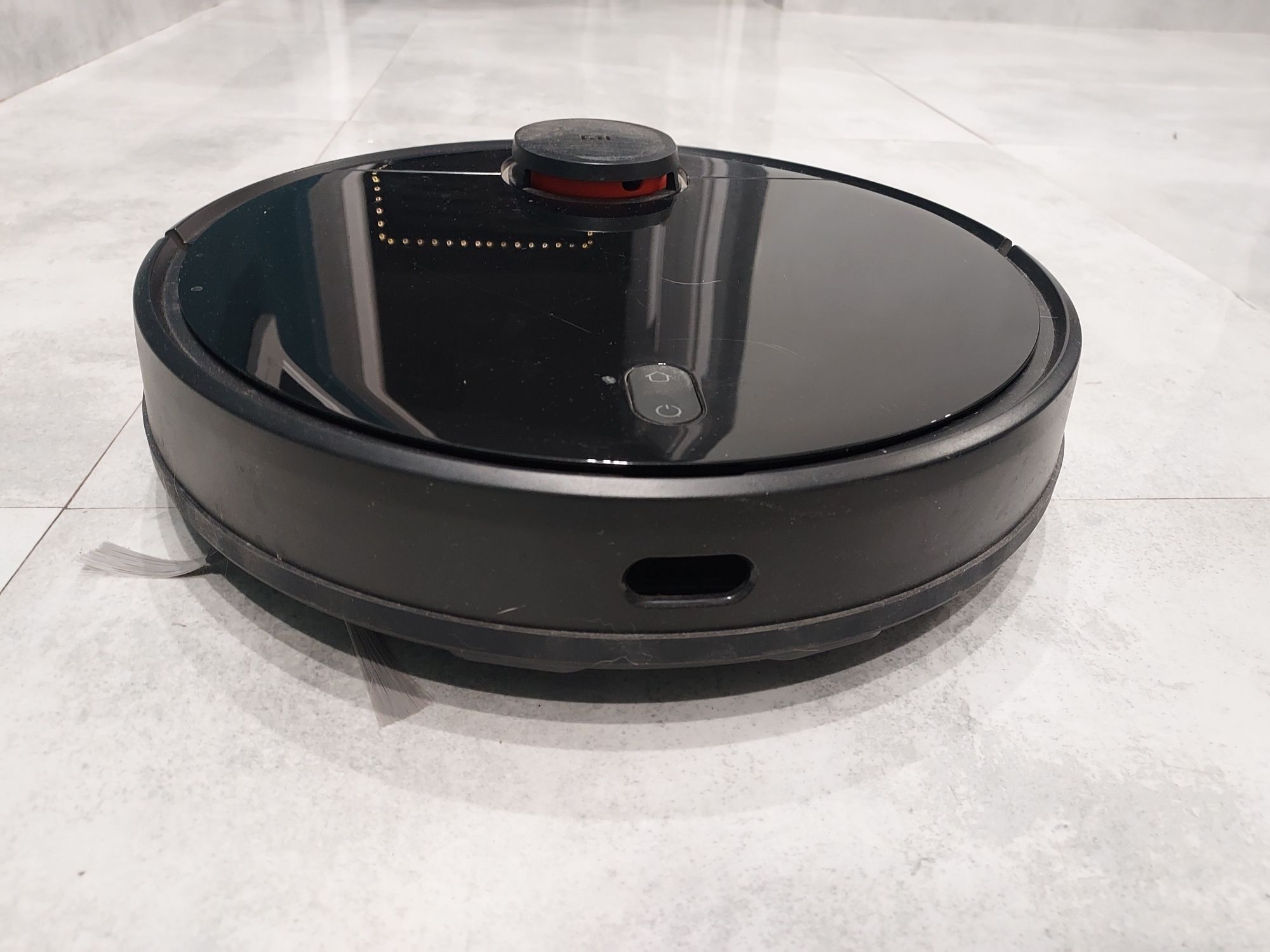 Robot sprzątający Xiaomi Mi Vacuum Mop Pro czarny mocujący