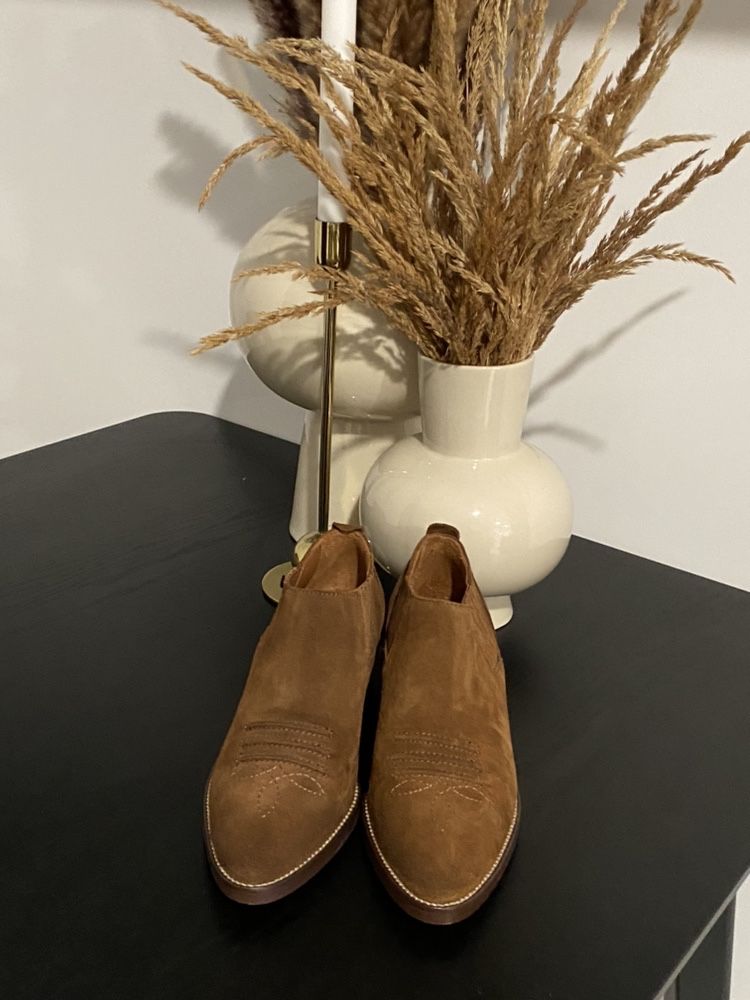 Massimo Dutti Buty kowbojki boho zamsz 38 nowe