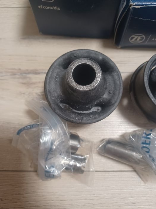 Саленблоки лемфердер(lemforder) та кортеко(corteco) Opel Astra H