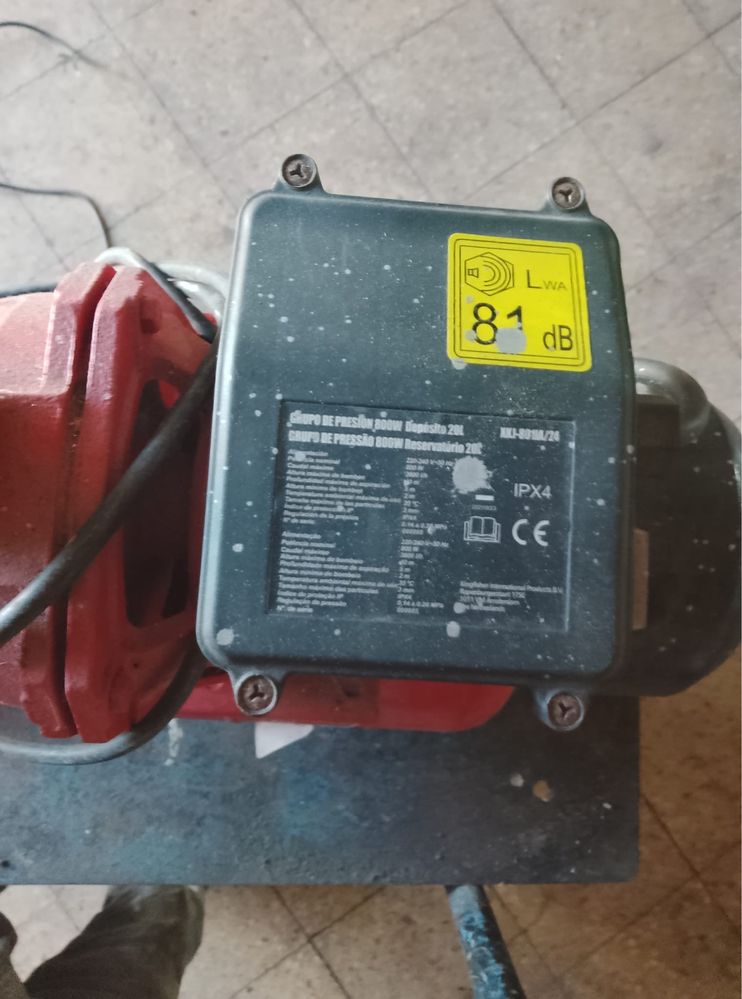 Bomba de Água Como nova
