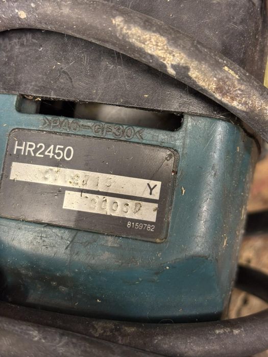 Перфоратор під ремонт makita 2450