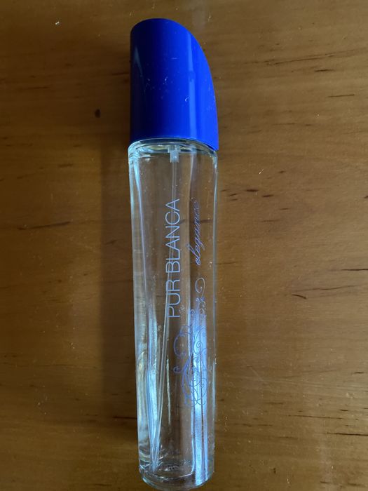 Perfum , woda perfumowana