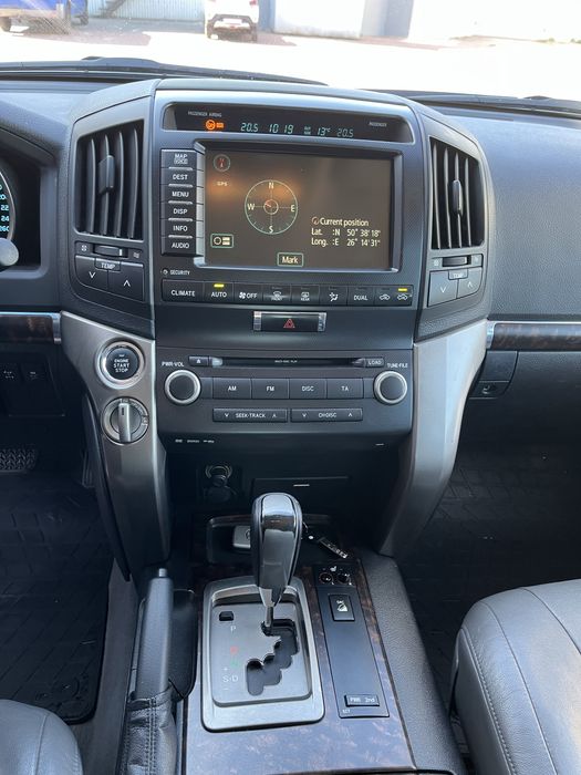 Land Cruiser 200  2009 4,5 дизель