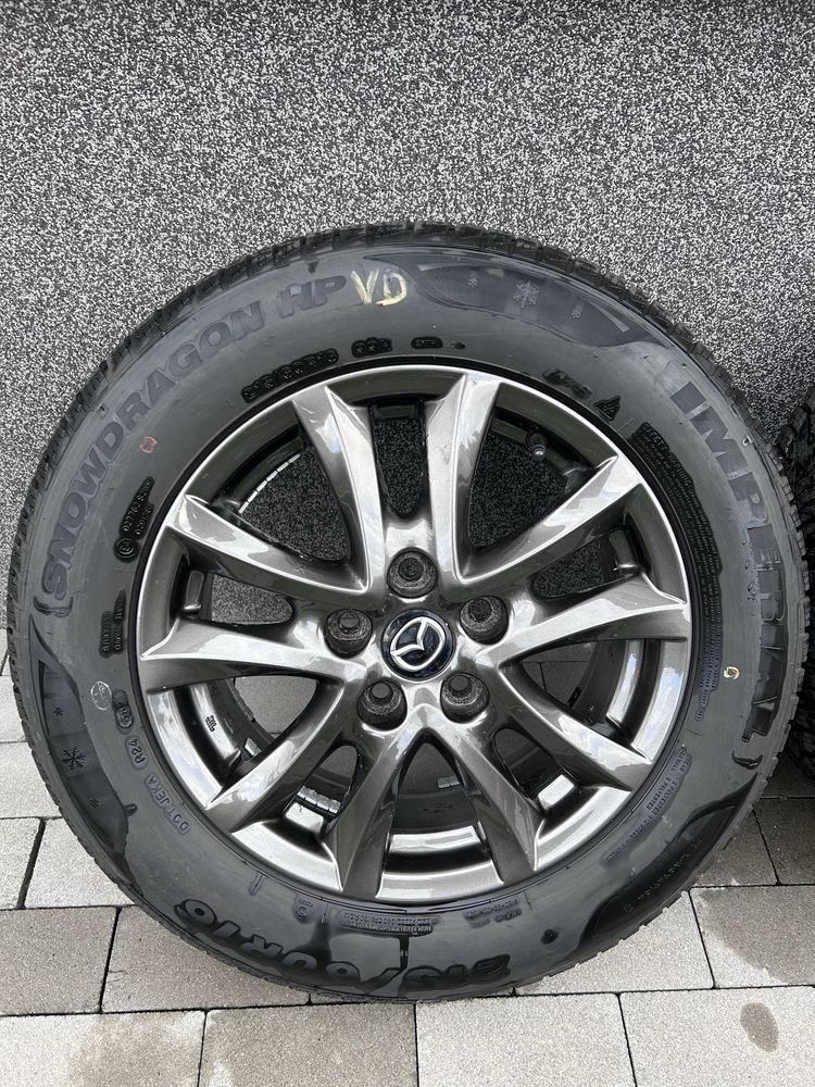 Felgi Mazda opony zima 5x114,3 r16