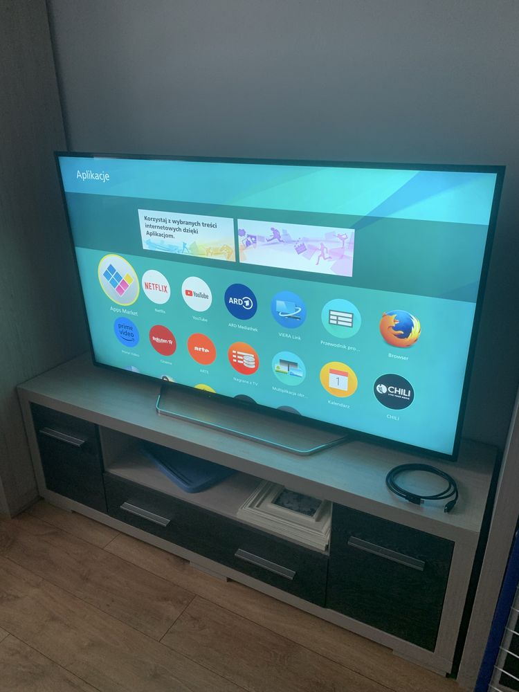 Panasonic ambilight 60 cali, smart tv