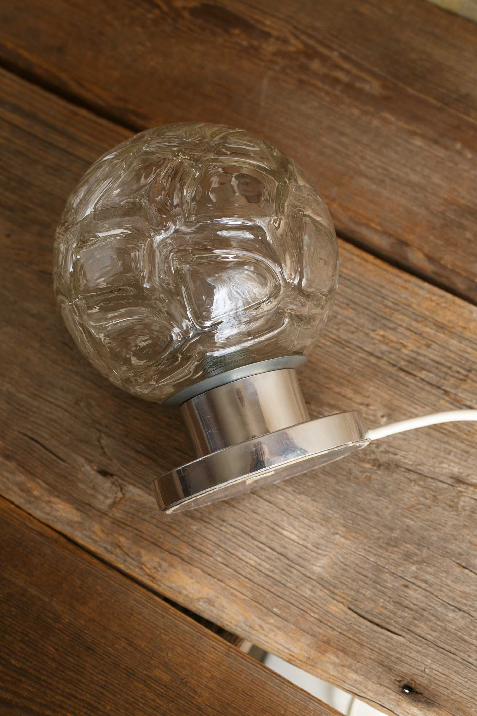 lampa kula ze szklanym kloszem Doria lata 70