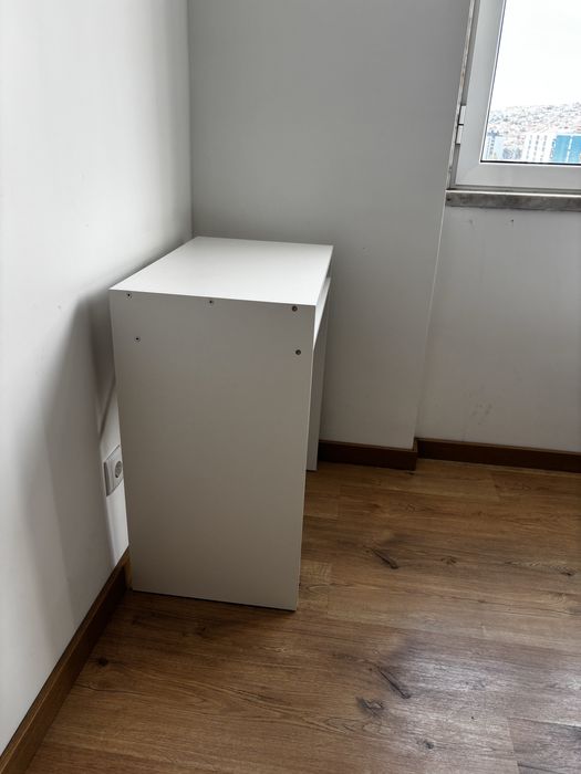 Secretária/ mesa de escritorio