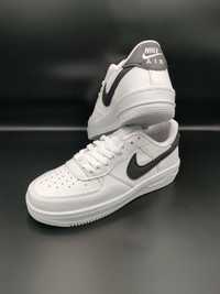 Promocja Nike Air Force 1 biało czarne r 38 skarpetki Nike gratis