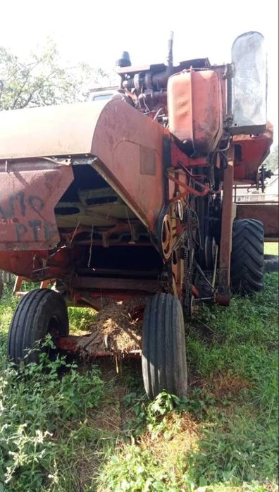 Продам Комбайн НИВА