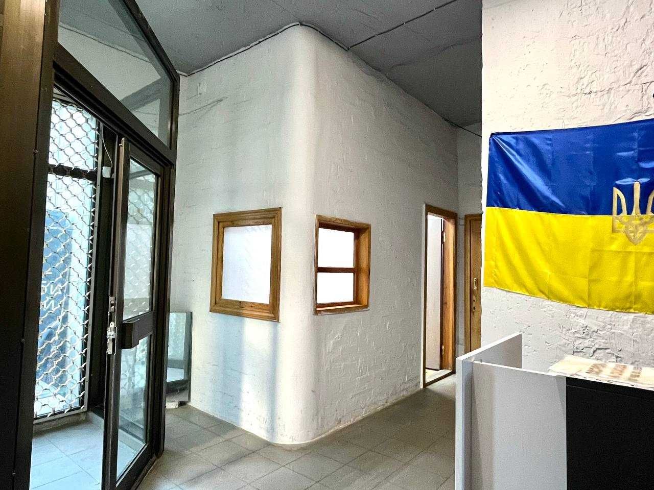 Теремки/Лятошинського/Кільцева.Приміщення 28 м2 під шоу-рум, майстерню