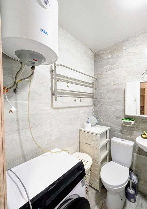 Продаж 2к квартири з меблями