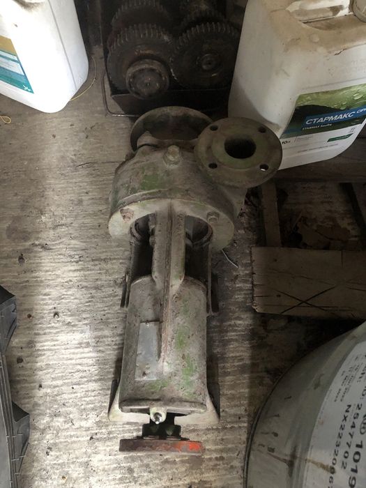 Насос для перекачки рідини