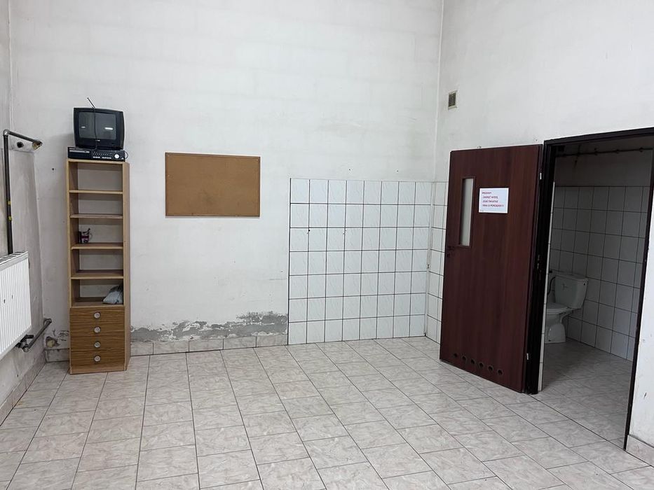 Hala magazynowa w Piekoszowie