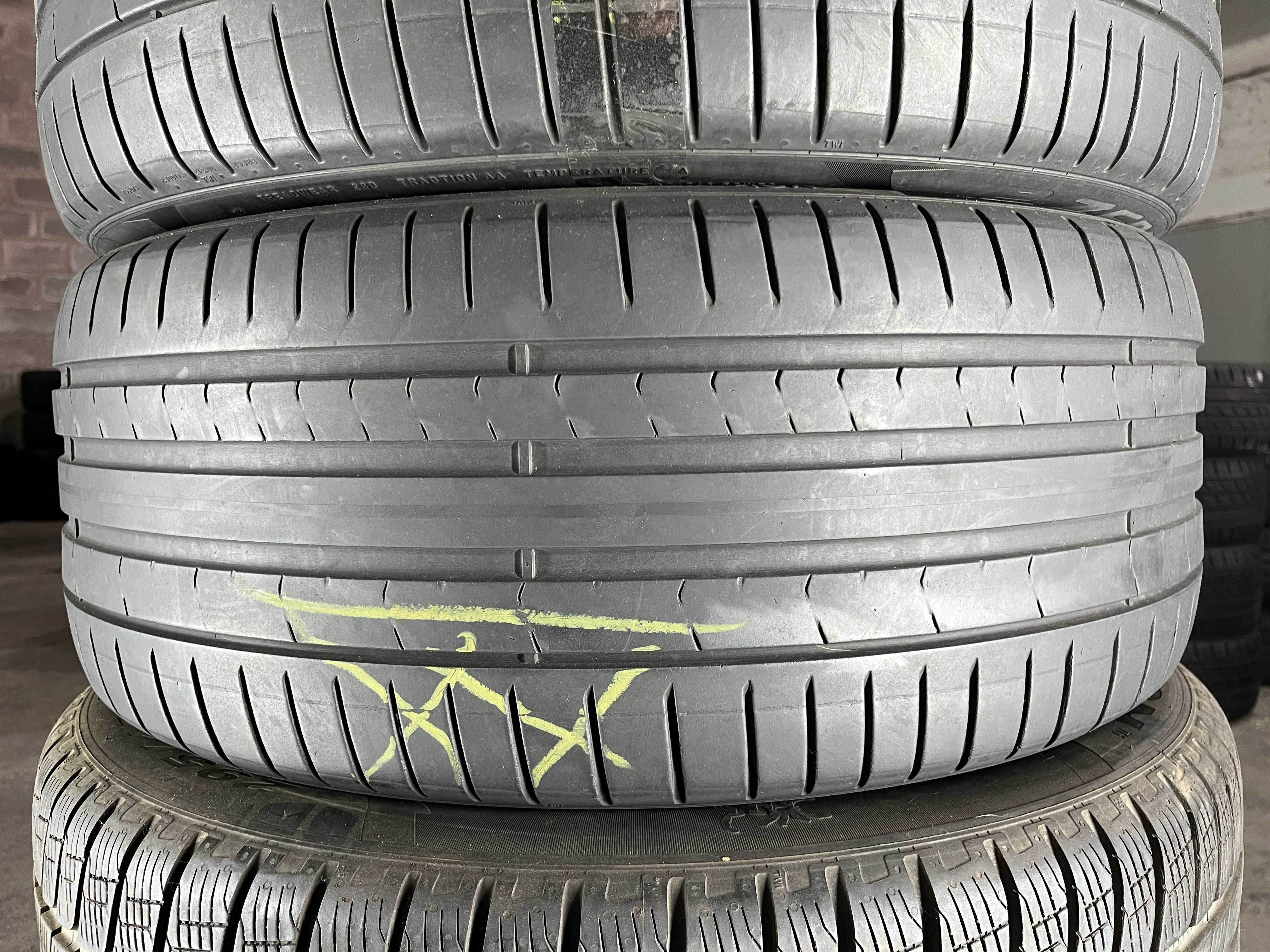 LS952 Літні шини 255/40r21 Pirelli P Zero пара резина р21