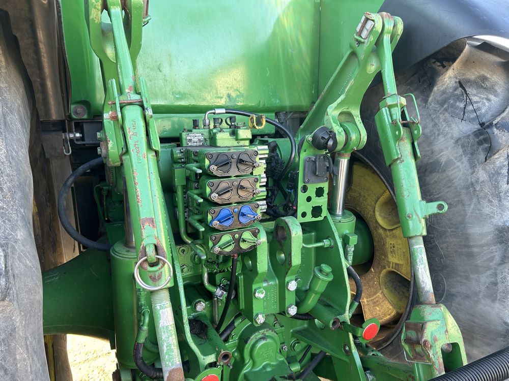 Трактор John Deere 8335R 2012р