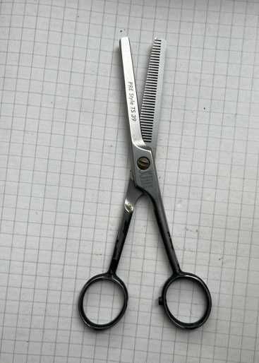 Продам ножницы для стрижки Германия !