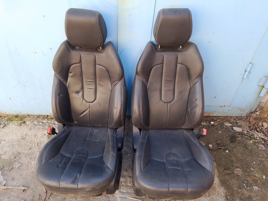 Продам кожаные сиденье