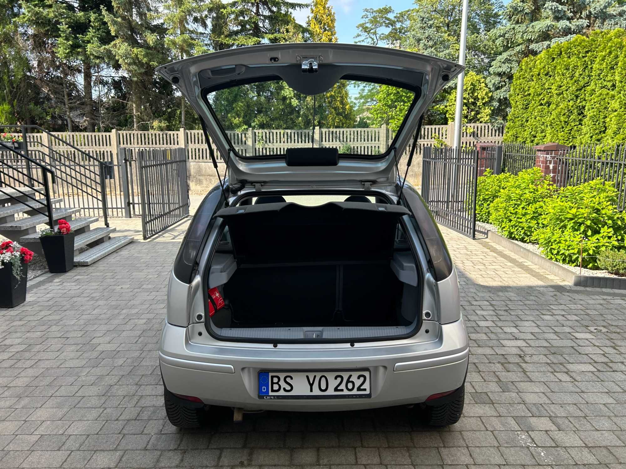 Opel Corsa 1.2i ' Elegance ' Klimatyzacja ' Alufelgi