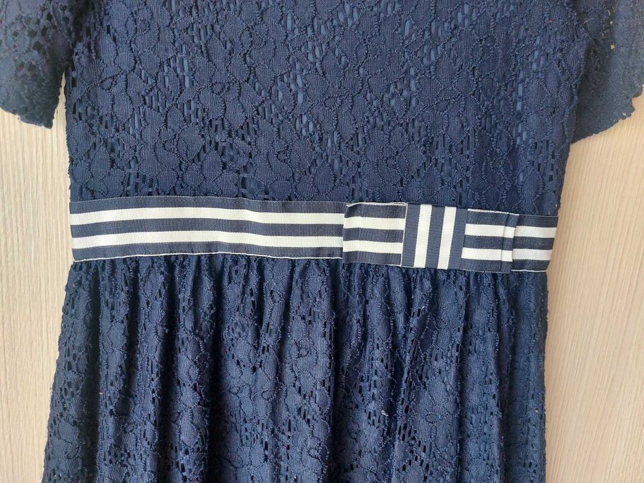 R.134 sukienka koronkowa Cool Club