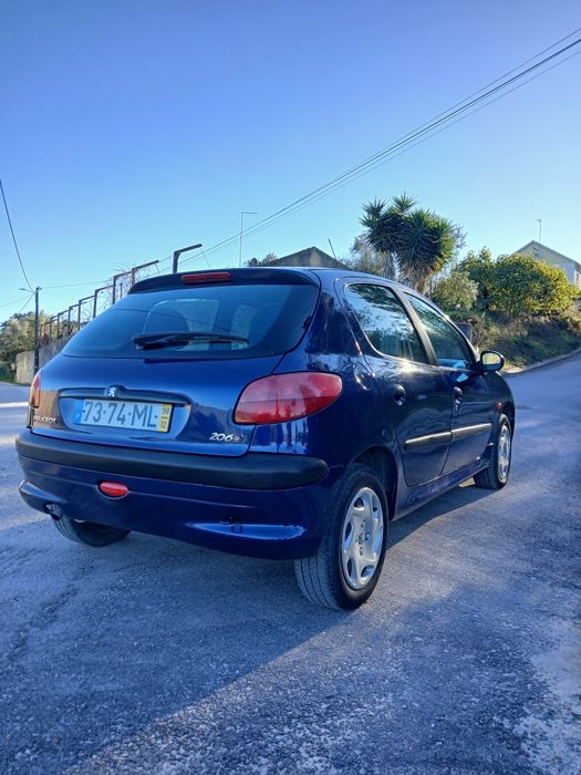 Peugeot 206 muito estimado 1.1