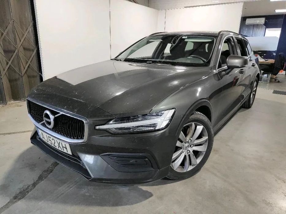 Volvo V60 2.0 B4 Momentum Plus Geartronic