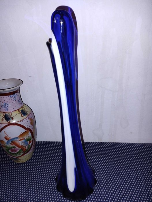 Jarras em vários materiais