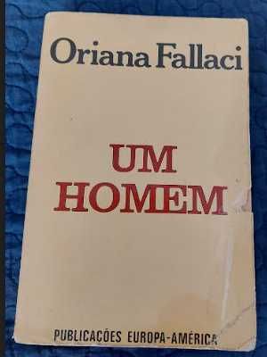 Entrevista com a História, de Oriana Fallaci, e outro livro