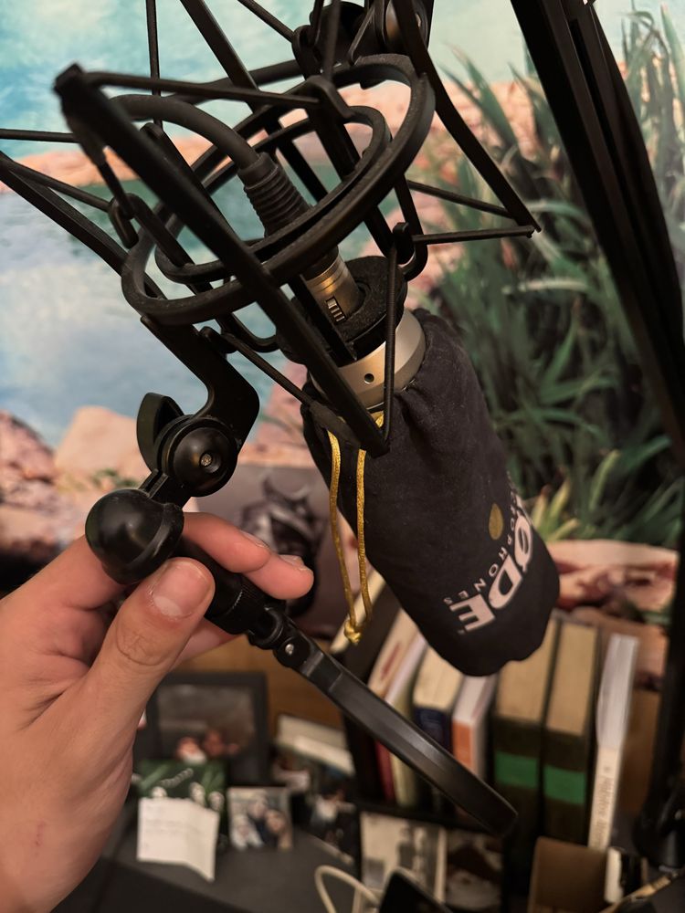 Microfone RODE + Suporte RODE