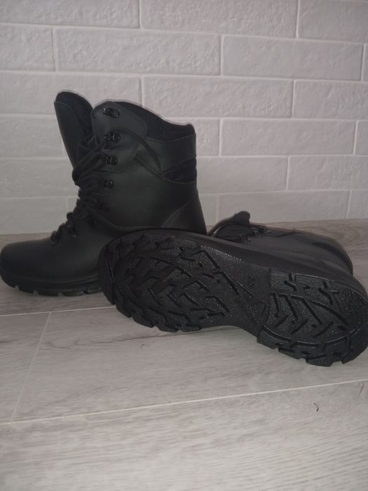 Черевики з високими берцями KROK L5117P чорні