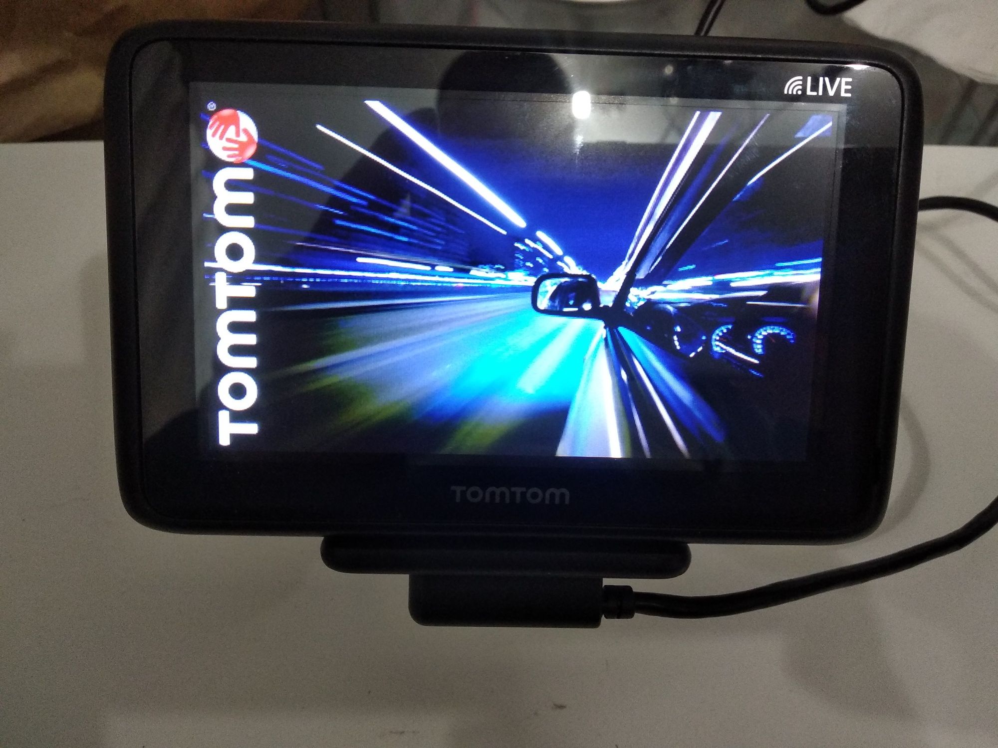 Навігатор TomTom GO 5100