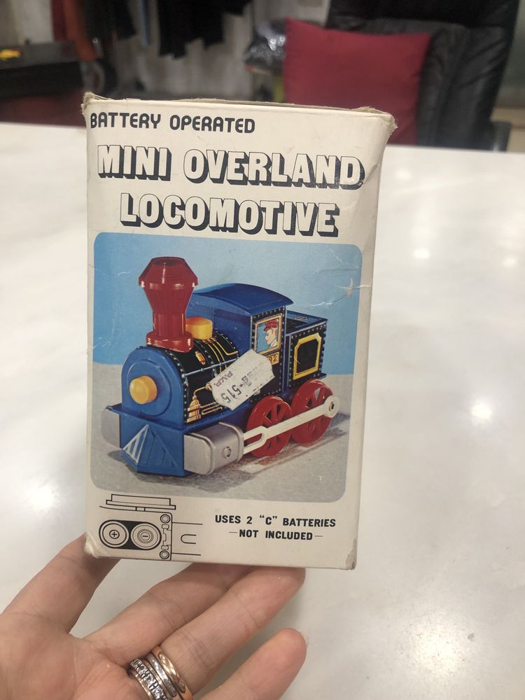 Brinquedo de coleccao- mini locomotiva