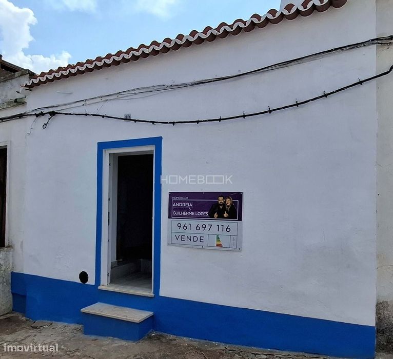 Moradia T2 Duplex REMODELADA com Terraço vista Castelo - Portel