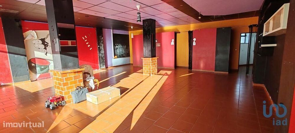 Loja / Estabelecimento Comercial em Proença-a-Nova e Peral de 61,00 m2