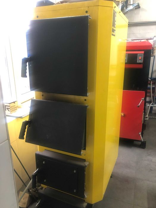 Твердопаливний котел тривалого горіння KRONAS. Продуктивність 50 кВт.