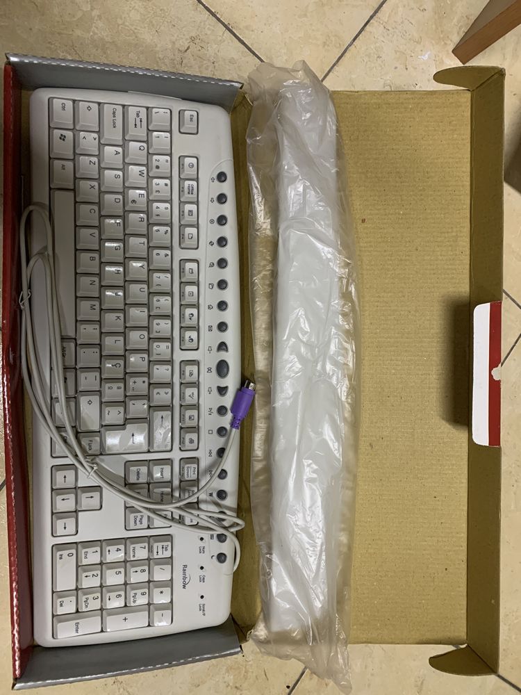 Teclado PC Tipo Ps2