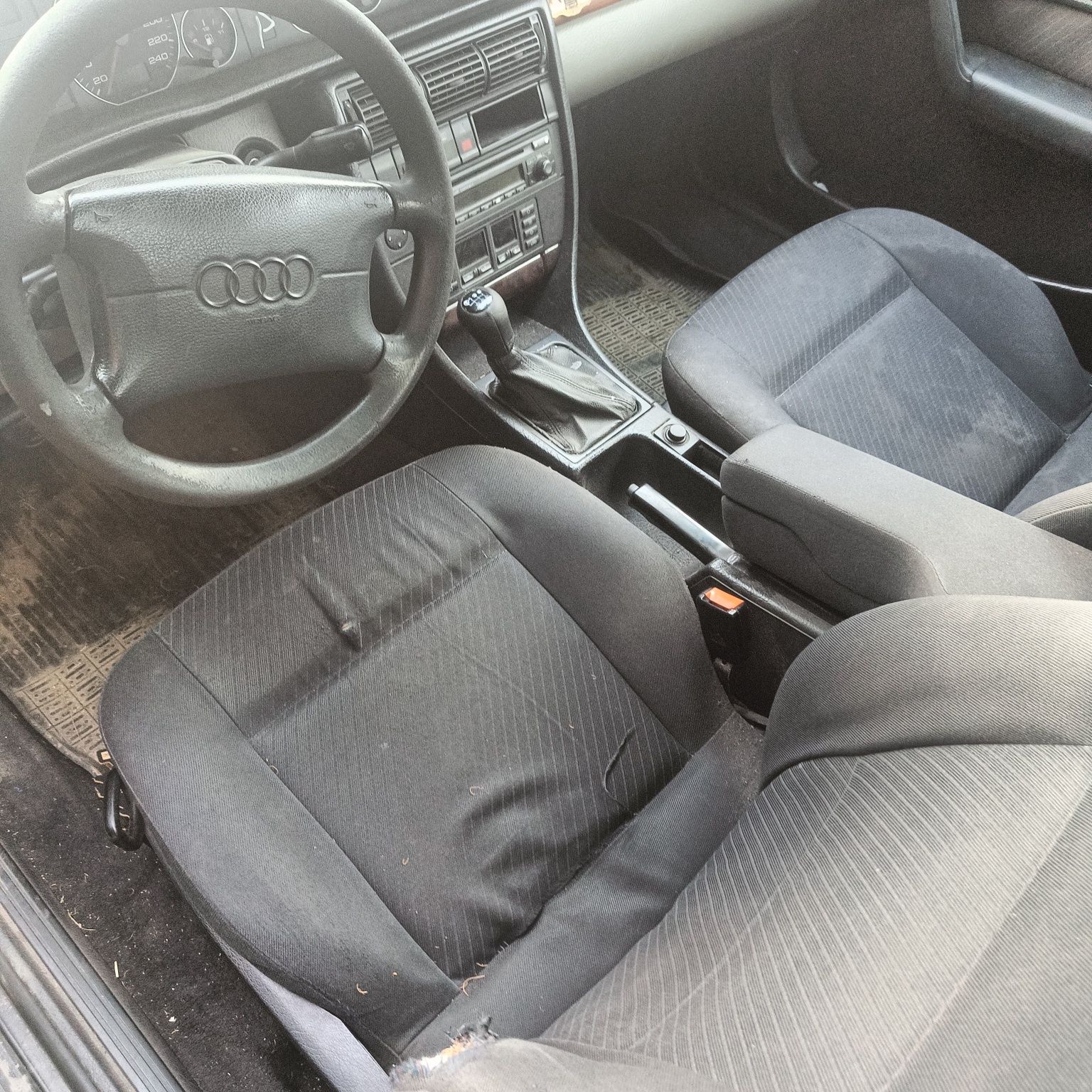 A6 C4 2.5 TDI sprawna klima