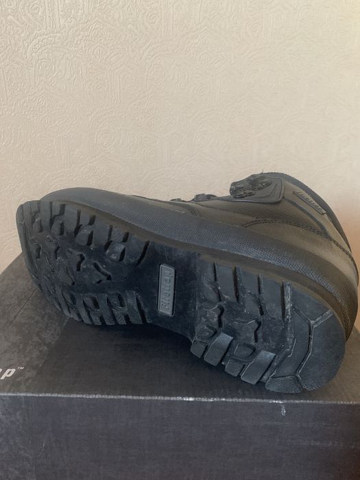 Чоловічі шкіряні черевики