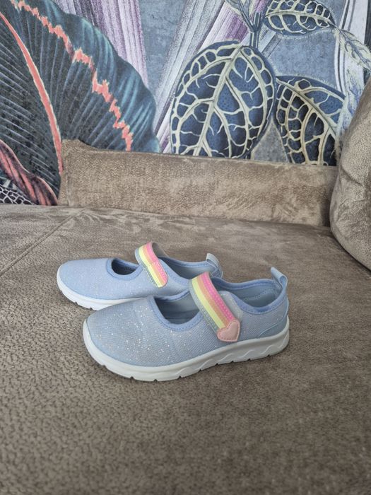 Buty dziewczęce r. 28 Nowe bez metki