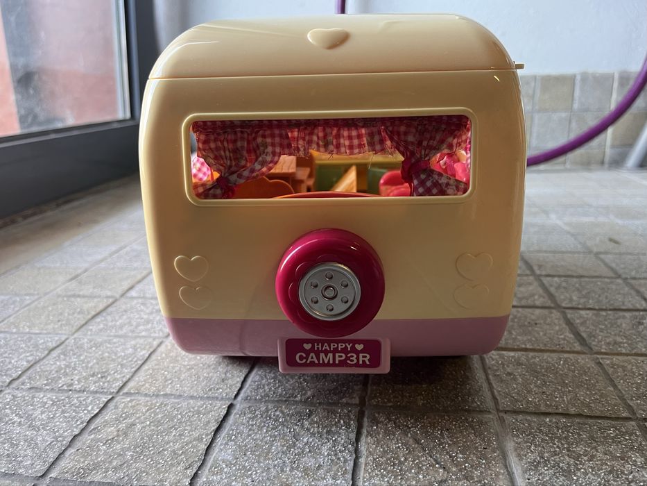 Caravana e carro de brincar da Imaginarium