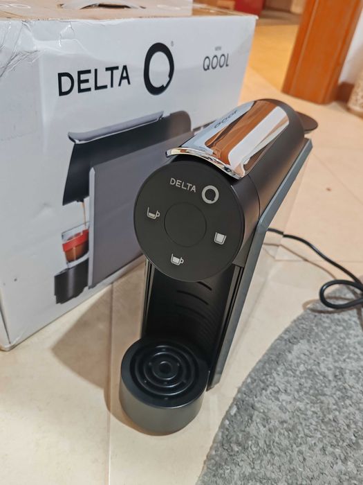 Máquina de Café DELTA Q Mini Qool - Cápsulas - Nova/Fatura/Garantia