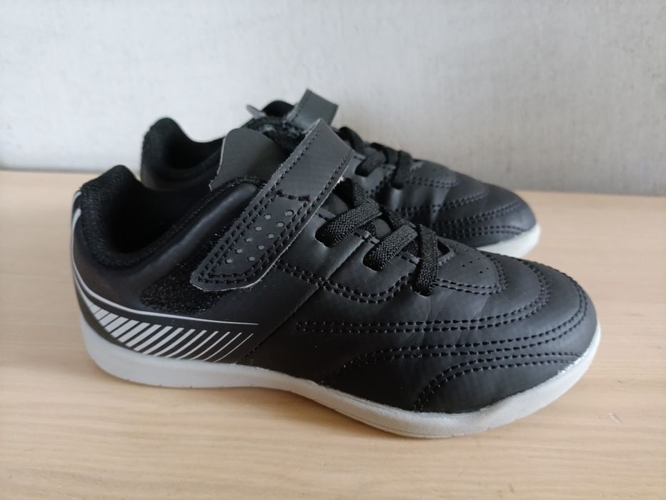 Buty do piłki nożnej halowej Kipsta Futsal 100 r.28