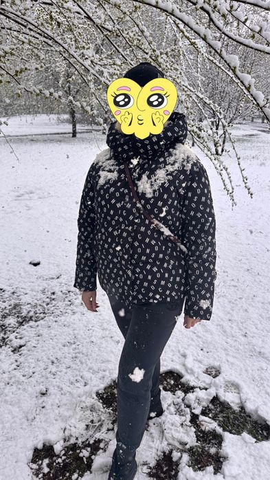 Продам зимнию  куртку