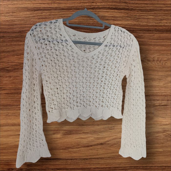 Nowy, ażurowy sweterek boho z rozszerzonym rękawem r. uni XS/ S/M