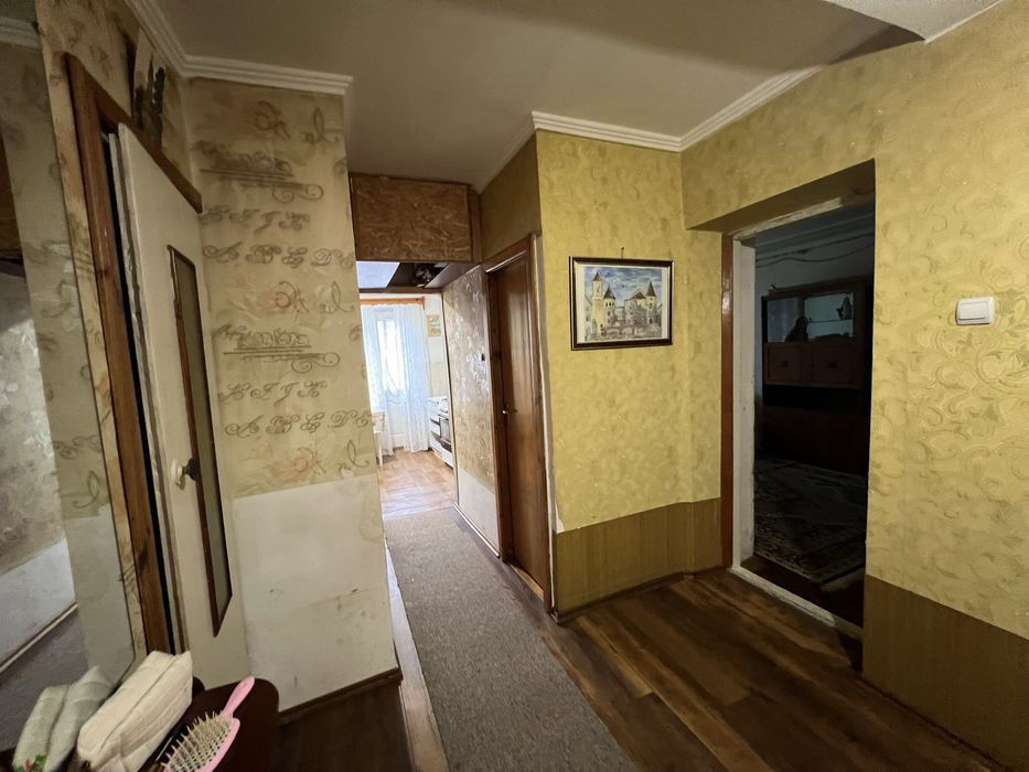 Продам ДВУШКУ 59 квадратів с. Чинадійово