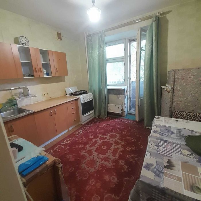 Аренда Кв 2р 65м Бальзака 51/34  1/10к  4- 6 мес хор/жилое 10000грв