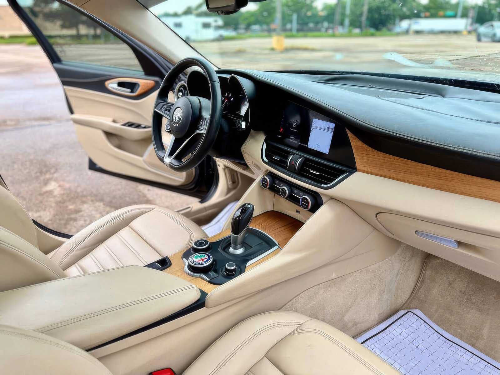 2017 Alfa Romeo Giulia Ti