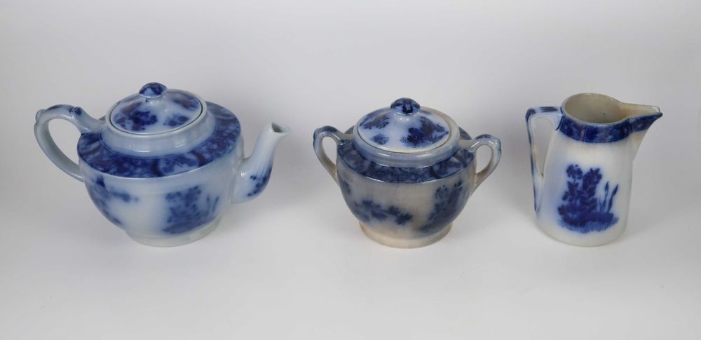 Serviço faiança azul e branca Sacavém - Motivo 7