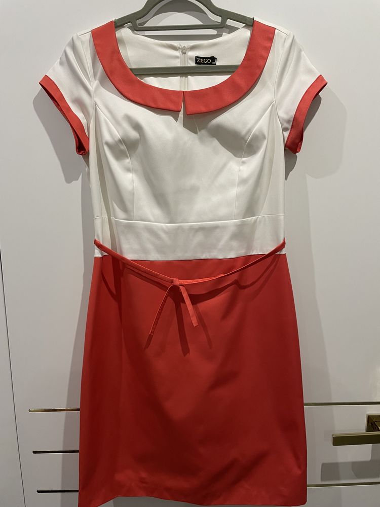 Sukienka biała z koralowym elegancka M/L