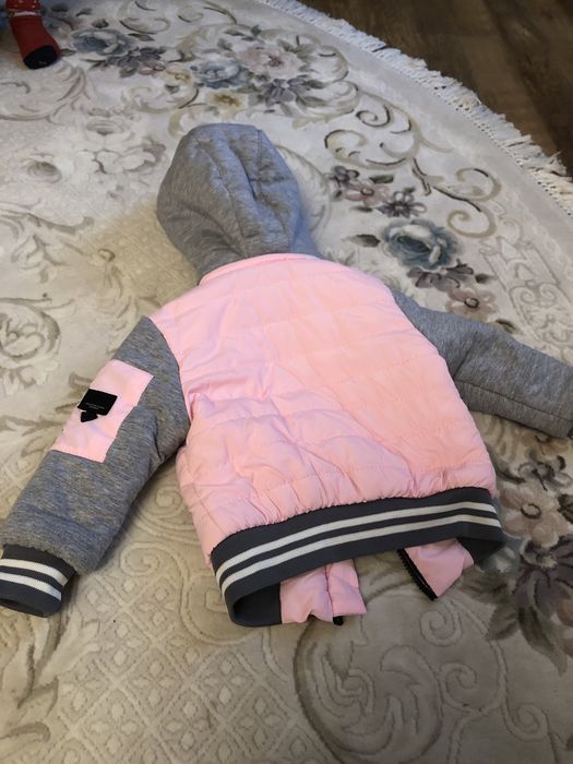 Курточка бомбер